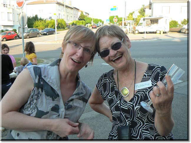2010-06-26-ATTON-REPAS DE QUARTIER-006.jpg